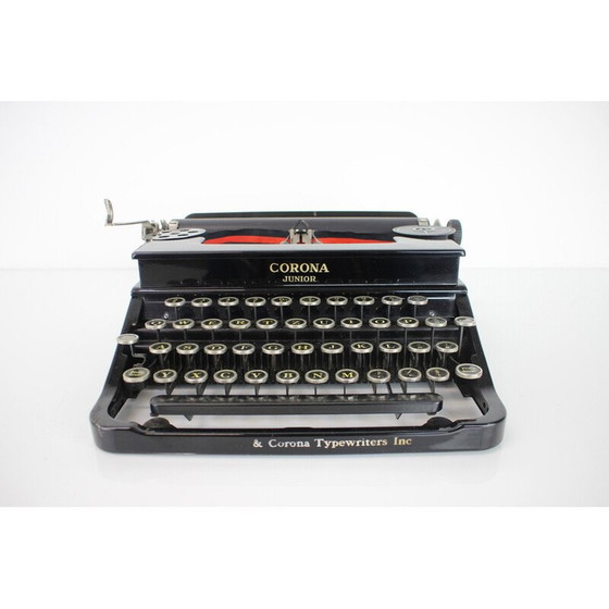 Image 1 of Vintage metal, steel and chrome portable typewriter for Lc Smith & Bros, USA 1395s