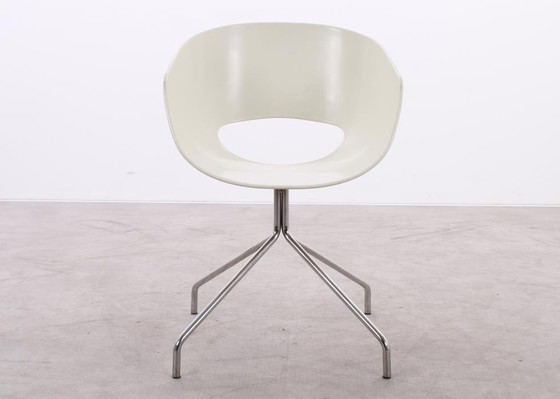 Image 1 of 6X Sintesi Orbit Large Chair Off White