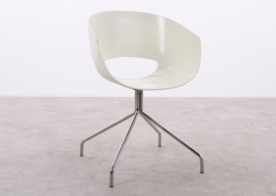 Image 1 of 6X Sintesi Orbit Large Chair Off White