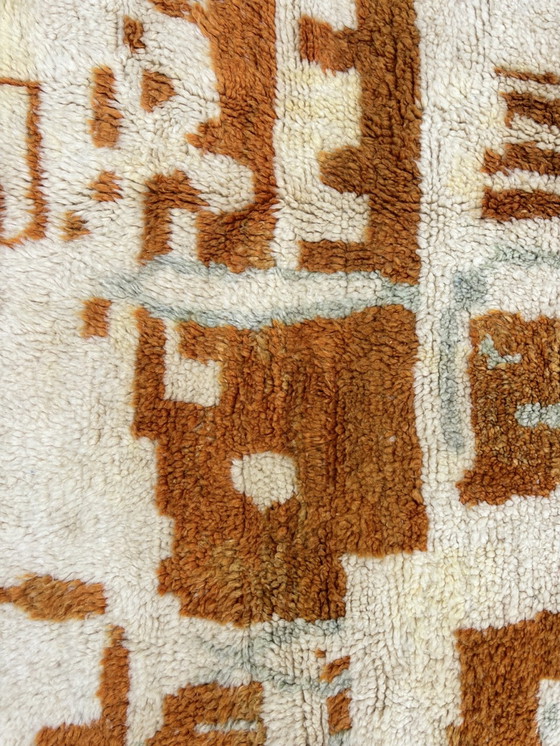 Image 1 of "Ibbu" - Tapis abstrait moderne en laine du Maroc - 215x250 cm