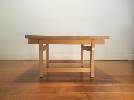 Image 1 of Table basse danoise par Hans J. Wegner pour PP Møbler