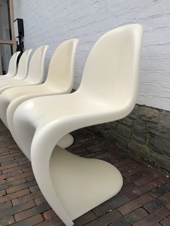 Image 1 of 5 sillas Panton de color crudo de Herman Miller