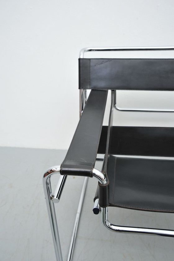 Image 1 of Wassily Armchair B3 Tubular Steel And Leather By Marcel Breuer Bauhaus Design 1925