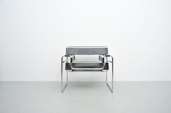 Image 1 of Wassily Armchair B3 Tubular Steel And Leather By Marcel Breuer Bauhaus Design 1925