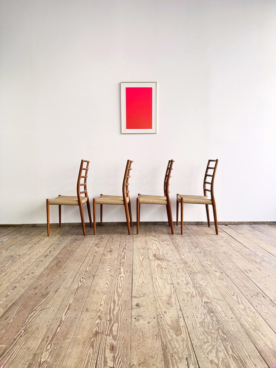 Image 1 of Mid-Century Danish Model 82 Dining Chairs in Teak by Niels O. Møller for J.L Møllers Møbelfabrik, 1950, Set of 4