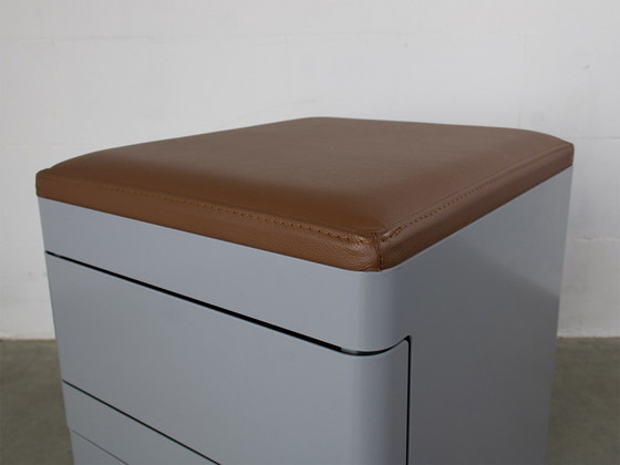 Image 1 of Vepa dresser/annex seat stool in steel and leather