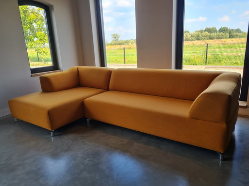 Leolux Faya Lobi corner sofa