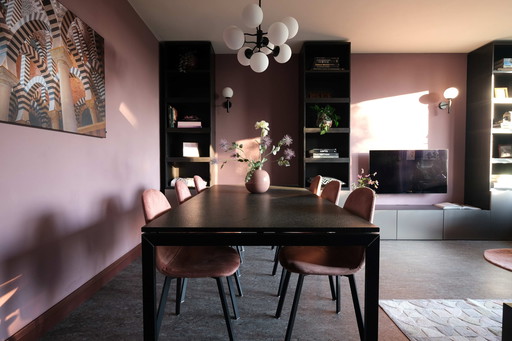 COR Fino Dining Table