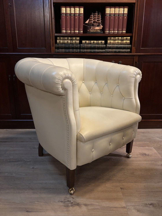 Image 1 of Poltrona Fau Club Armchairs