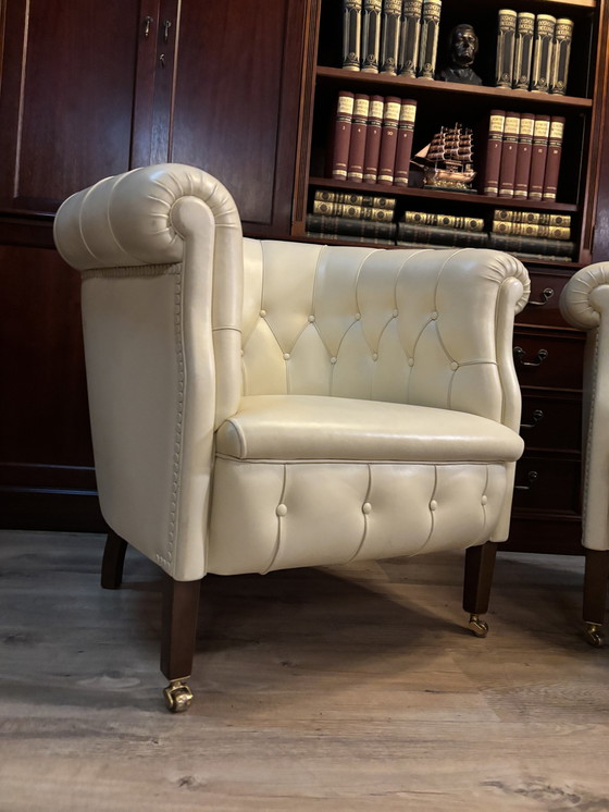 Image 1 of Poltrona Fau Club Armchairs