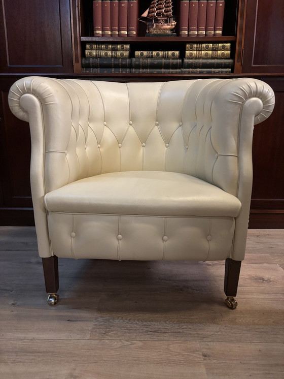 Image 1 of Poltrona Fau Club Armchairs