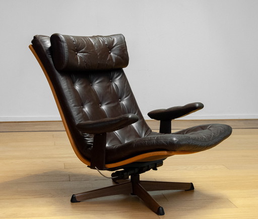 1960 Göte Möble fauteuil pivotant 'Delfin'