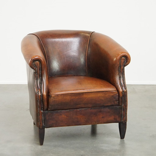 Sheep Leather Club Chair Finished With Ornamental Nails