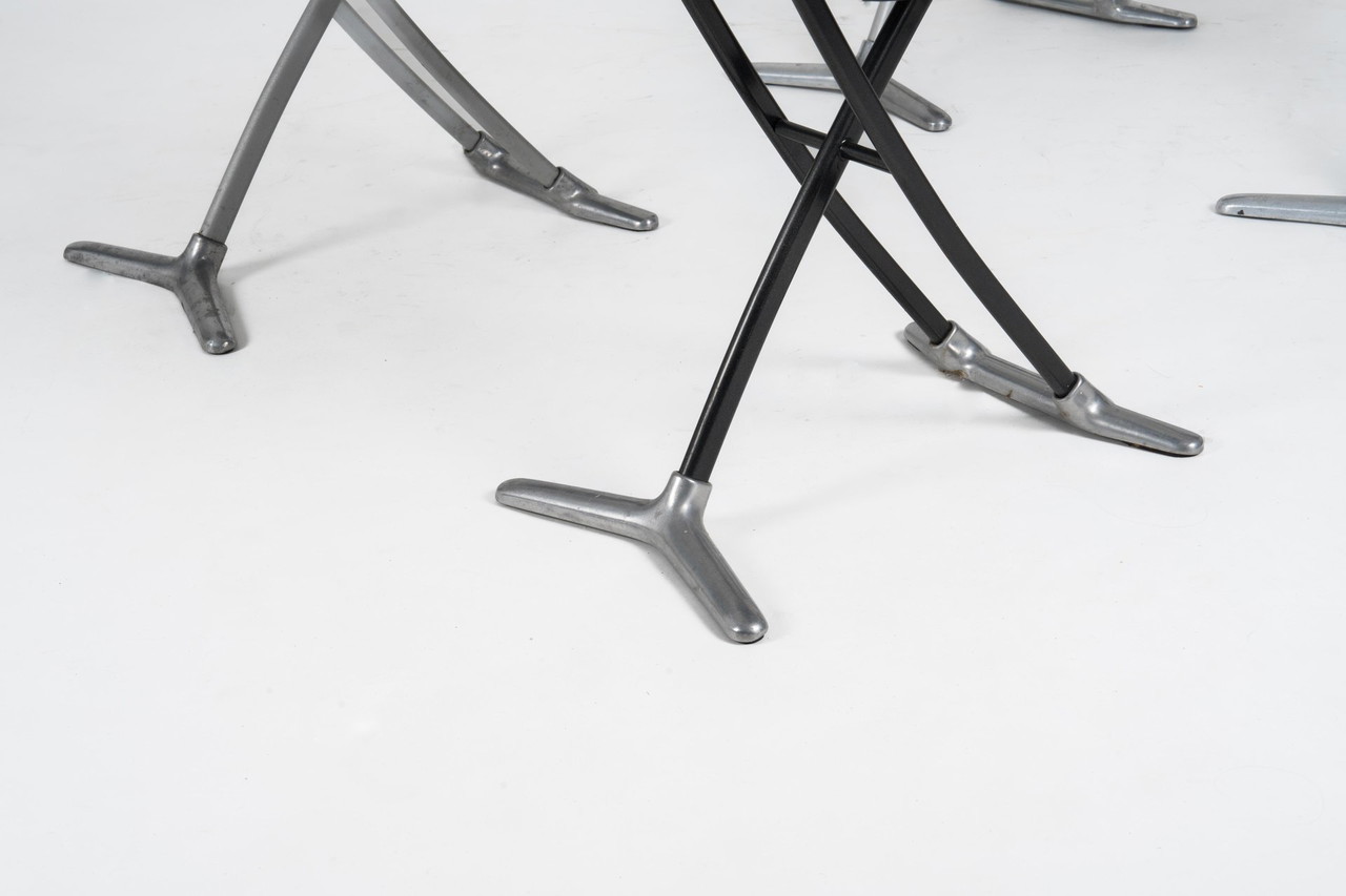 Magis Toshiyuki Kita 'Rondine' chairs | €850 | Whoppah