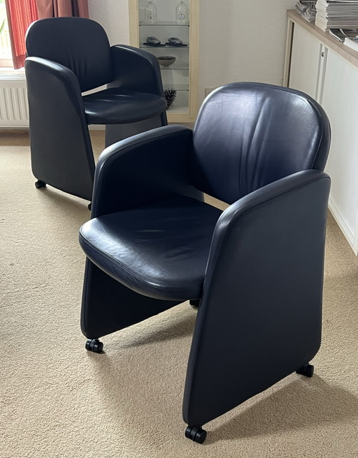 6x Ahrend conference chair dark blue leather