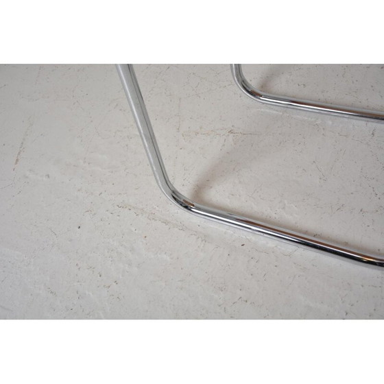 Image 1 of Poltrona a sbalzo vintage in skai rosso, 1960