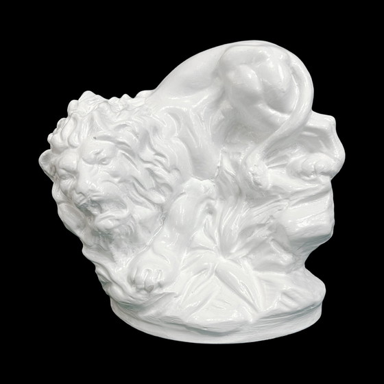Image 1 of Figura de león Art Déco de arcilla blanca, República Checa, principios del siglo XX