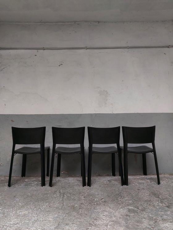 Image 1 of 4 x chaises de salle à manger en cuir noir Giancarlo vegni pour fasem, années 1980