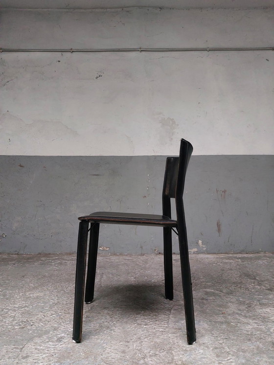 Image 1 of 4 x chaises de salle à manger en cuir noir Giancarlo vegni pour fasem, années 1980