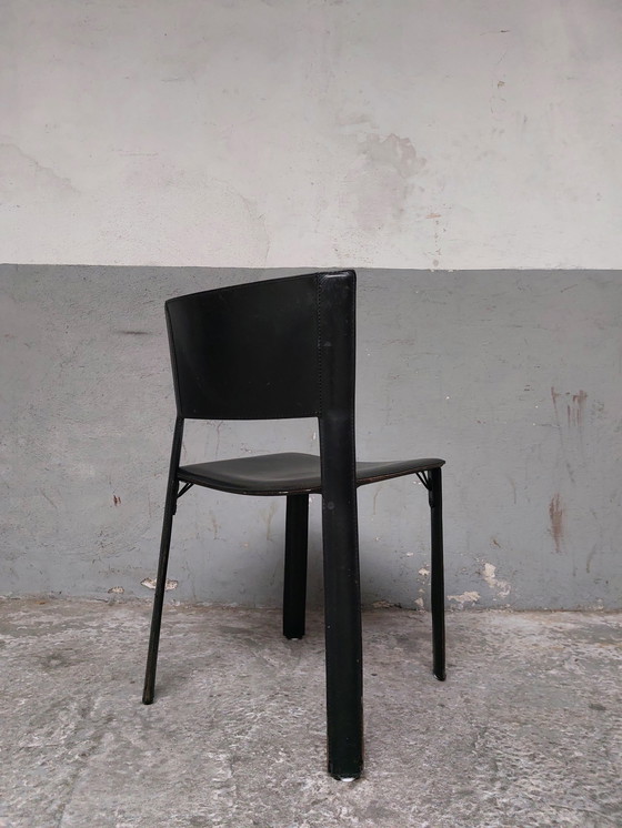 Image 1 of 4 x chaises de salle à manger en cuir noir Giancarlo vegni pour fasem, années 1980