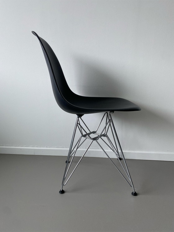 Image 1 of Vitra Aemes DRS dining room chair