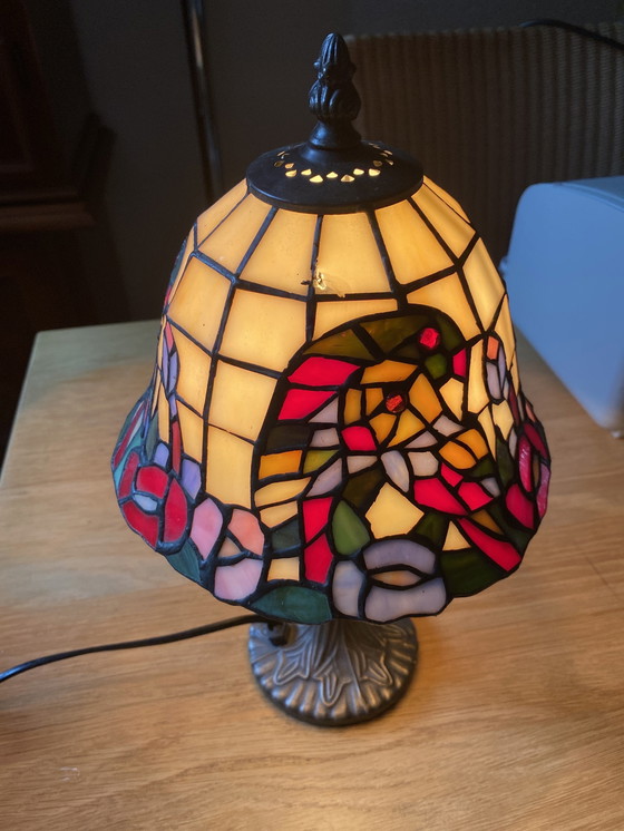 Image 1 of Tiffany style table lamp Art Deco