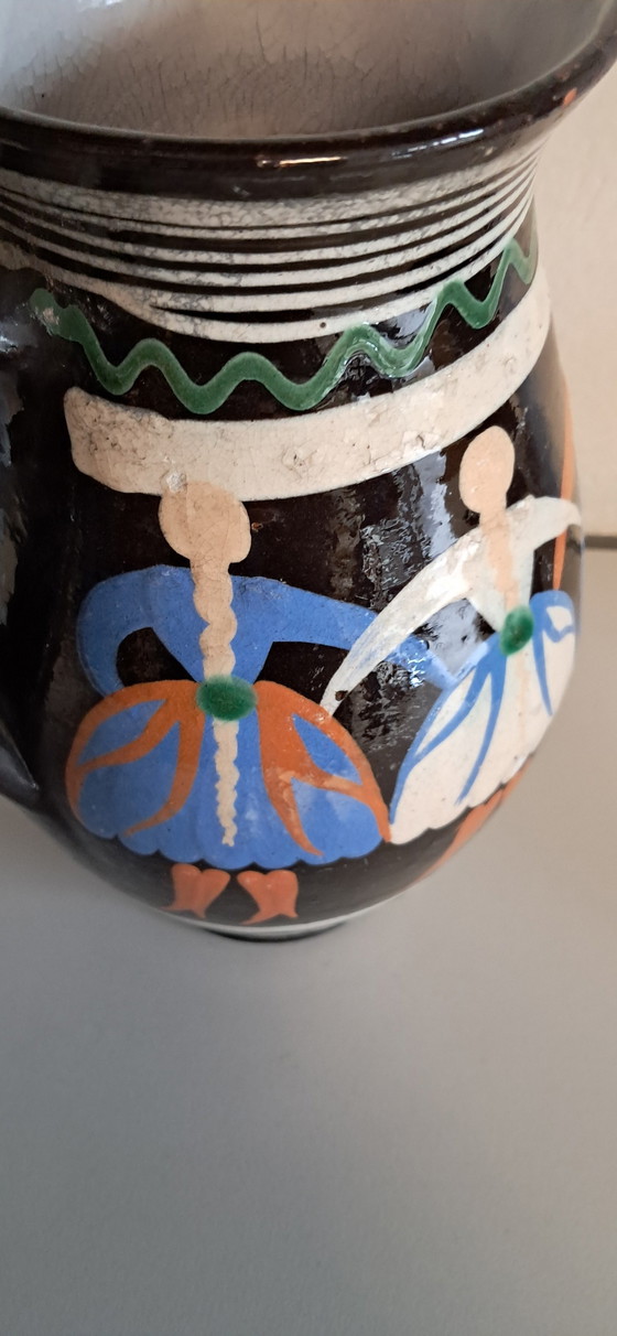 Image 1 of Hand-painted old jug with Artdeco motif!