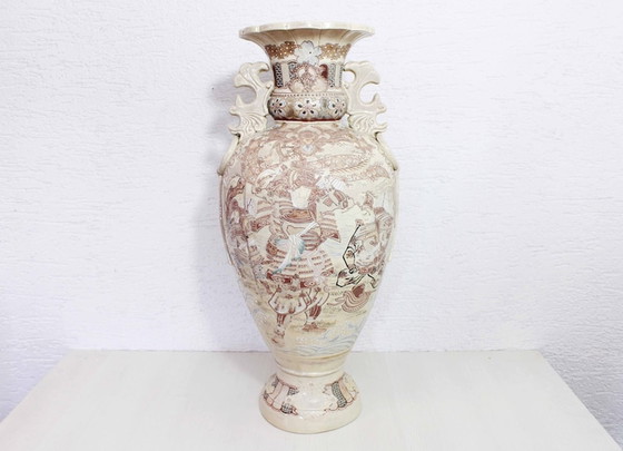 Image 1 of Large ceramic Satsuma vase, XXth Japan, Samurai vase