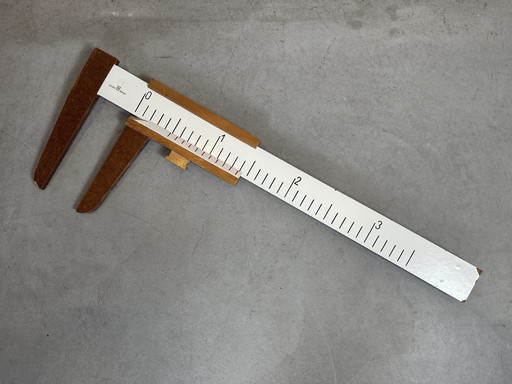 XXL didactic model caliper - wood