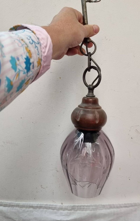 Image 1 of Lampadario vintage in vetro viola