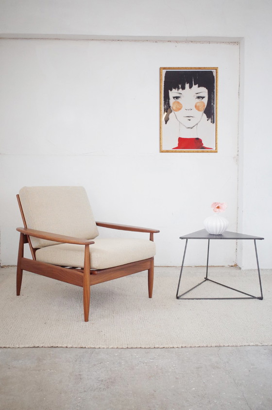 Image 1 of Fauteuil vintage retapissé