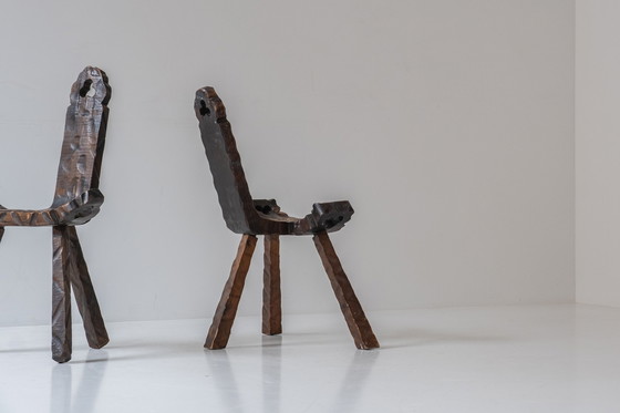 Image 1 of Set of 2 Brutalist tripod stools from Spain, designed in the 1960s. 