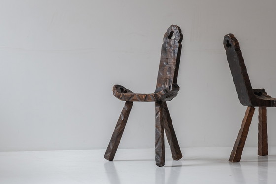 Image 1 of Set of 2 Brutalist tripod stools from Spain, designed in the 1960s. 