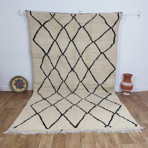 Handmade Beni Ouarain Wool Carpet - Handgefertigter Beni Ouarain Wollteppich