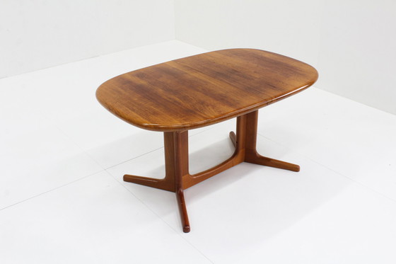 Image 1 of Tavolo da pranzo ovale allungabile vintage danese in teak massello Glostrup 
