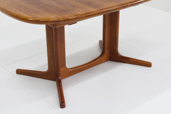 Image 1 of Tavolo da pranzo ovale allungabile vintage danese in teak massello Glostrup 