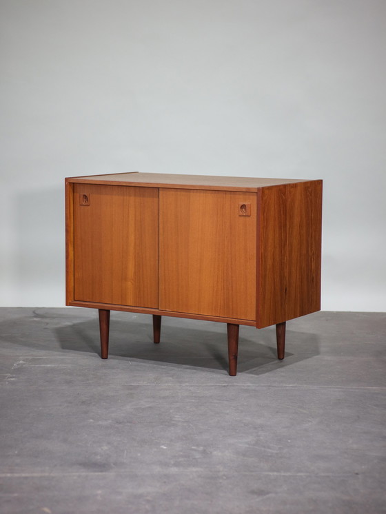 Image 1 of Cabinet with sliding doors Danish teak