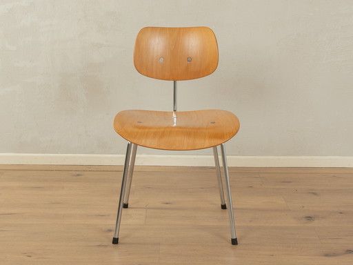 Egon Eiermann, SE 68 chair 