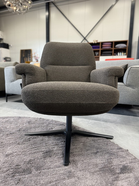 Image 1 of Evidence Entro One Swivel Armchair Fabric