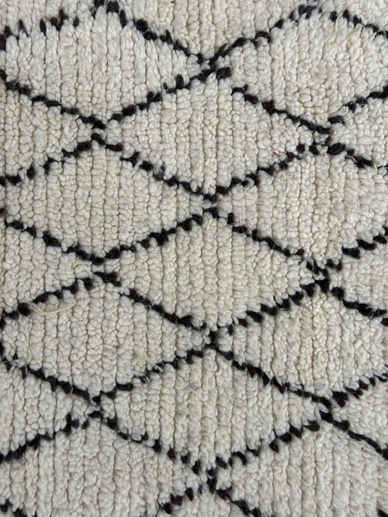 Image 1 of White Moroccan Beni Ouarain Wool Rug