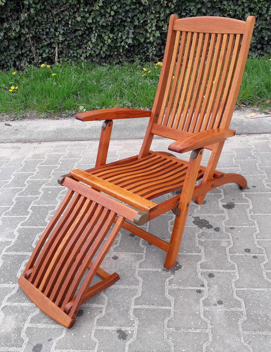 Image 1 of Teak & Garden teak deck chair/lounger, folding