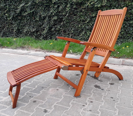 Image 1 of Teak & Garden teak deck chair/lounger, folding