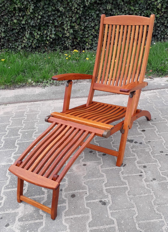 Image 1 of Teak & Garden teak deck chair/lounger, folding