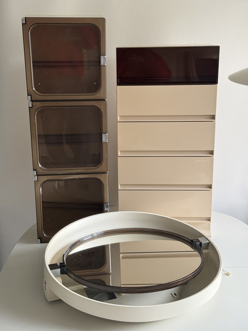 5 Piece Alibert Mirror And Cabinets