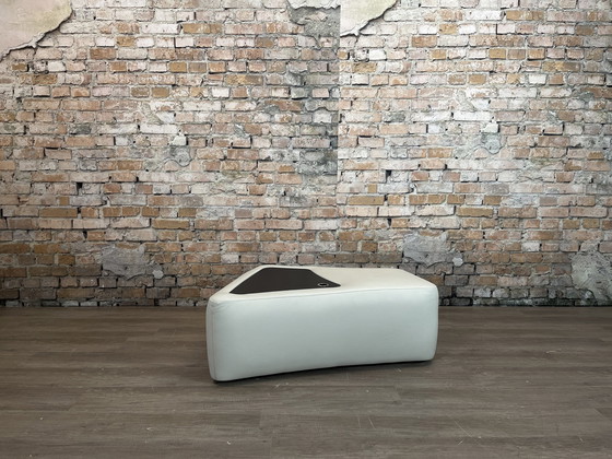 Image 1 of Leolux Archipel Hocker