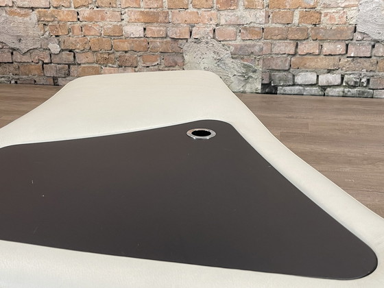 Image 1 of Leolux Archipel Hocker