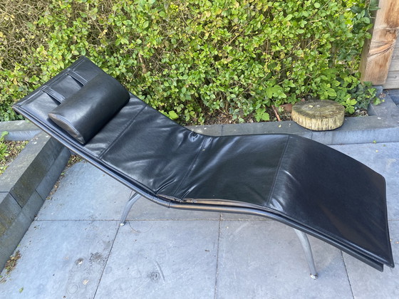 Image 1 of Chaise longue en cuir vintage