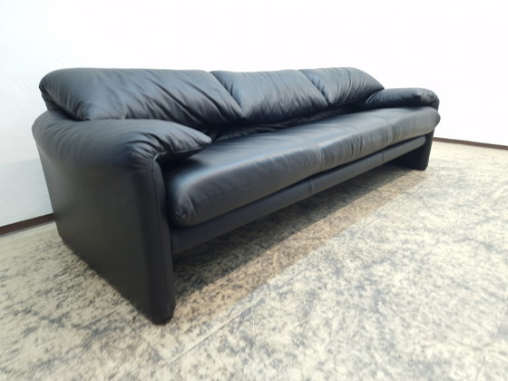 Image 1 of Cassina Maralunga three-seater designer sofa leather sofa couch Magistretti