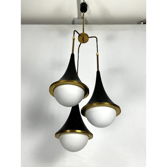Image 1 of Vintage pendant lamp in brass and opaline glass for Stilnovo, Italy 1950