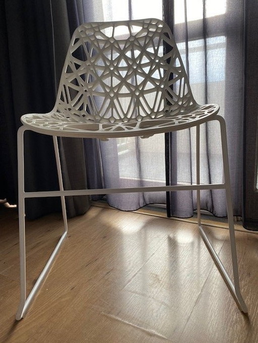 Crassevig Nett Chair (Designer: Ton Haas)